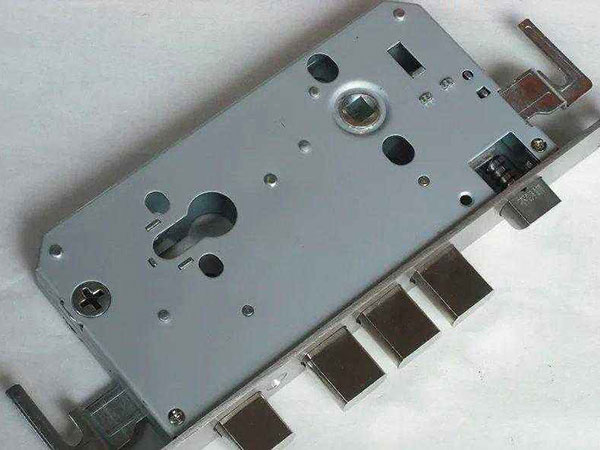 柞水24小时上门开锁公司